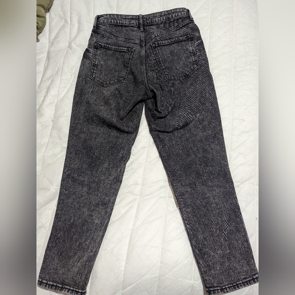 Old Navy Straight Leg Jean - Picture 3 of 3